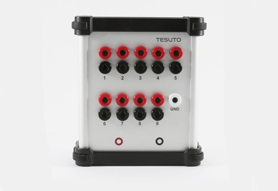 tesuto-breakout-boxes-for-test-and-signal-capture